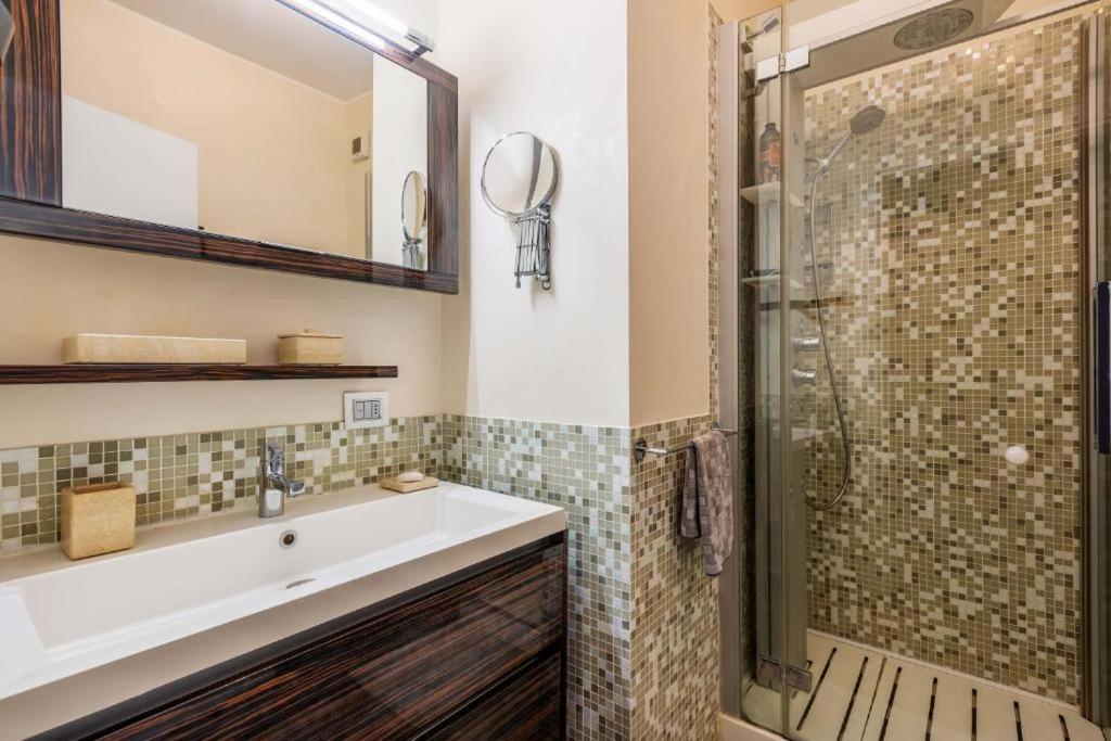 Amazing Apt In The Heart Of Pta Venezia 밀라노 외부 사진